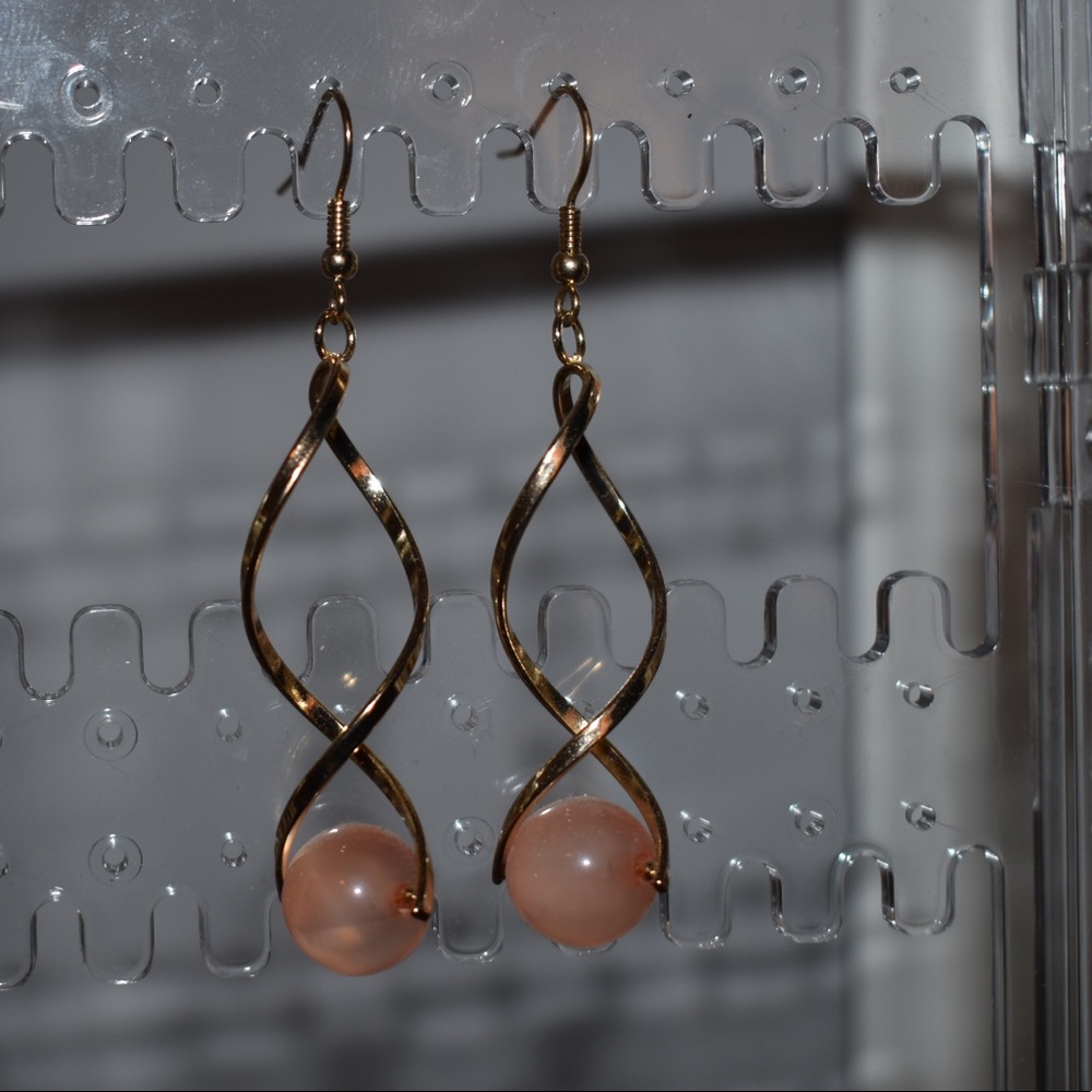 Light Pink/Gold Twist Drop Earrings